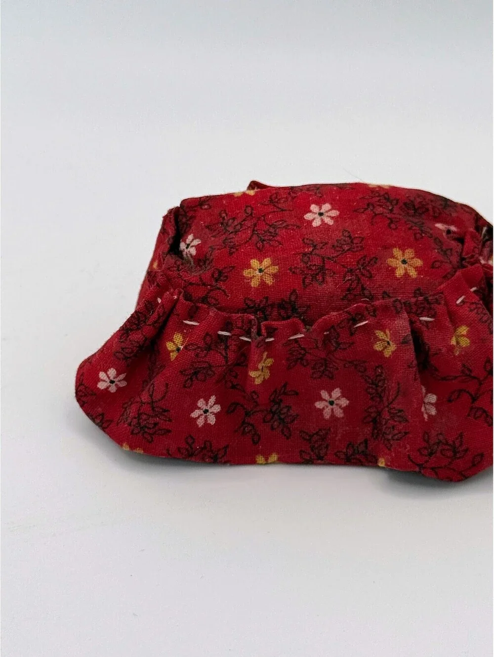 1:12 Scale Vintage 1960s Handmade Dollhouse Ottoman Red Floral Calico Footstool